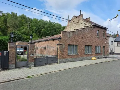 Immeuble commercial À Vendre 6141 Forchies la marche BE
