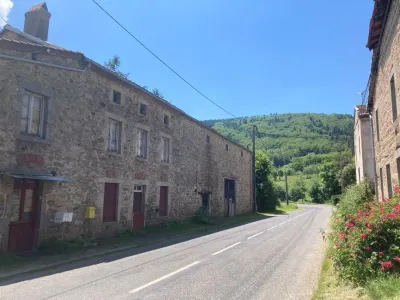 Maison À Vendre 03250 LAPRUGNE FR