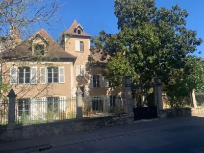 Manoir À Vendre 46400 SAINT-CERE FR