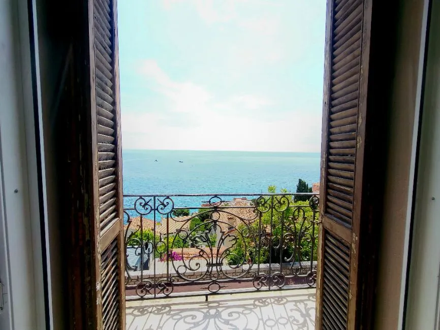Appartement À Vendre - 06190 Roquebrune-Cap-Martin  FR Image 4